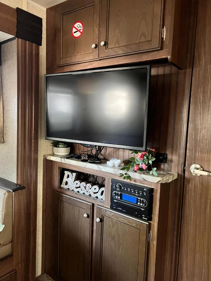 Rv Camper Paradise On The Wheels In Clearwater Beaches Largo Esterno foto