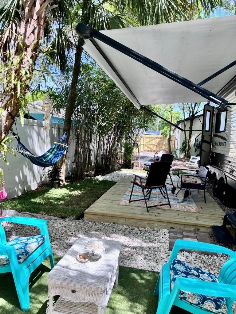 Rv Camper Paradise On The Wheels In Clearwater Beaches Largo Esterno foto