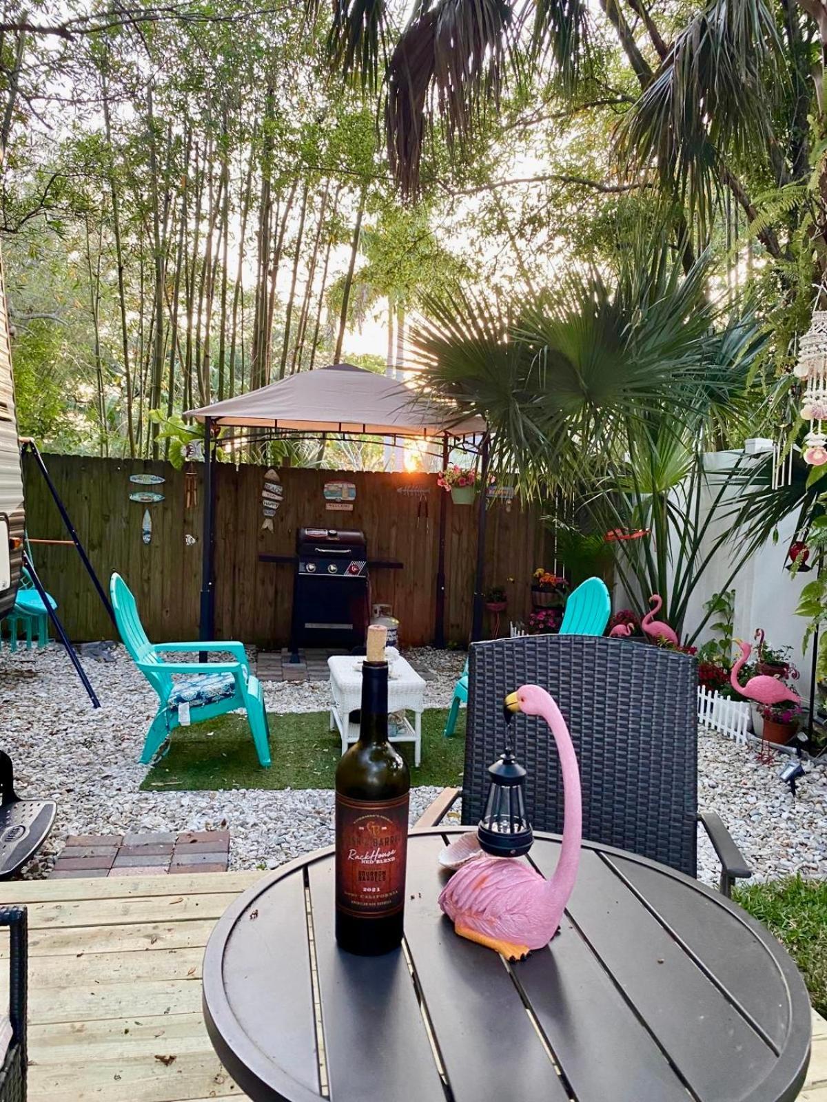 Rv Camper Paradise On The Wheels In Clearwater Beaches Largo Esterno foto